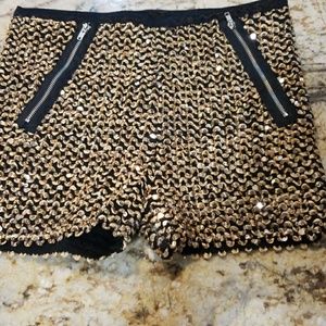 Sequins short